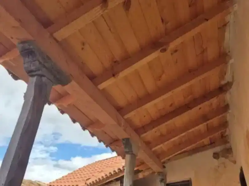 Vista exterior de Casa adosada en venda en Val de San Lorenzo