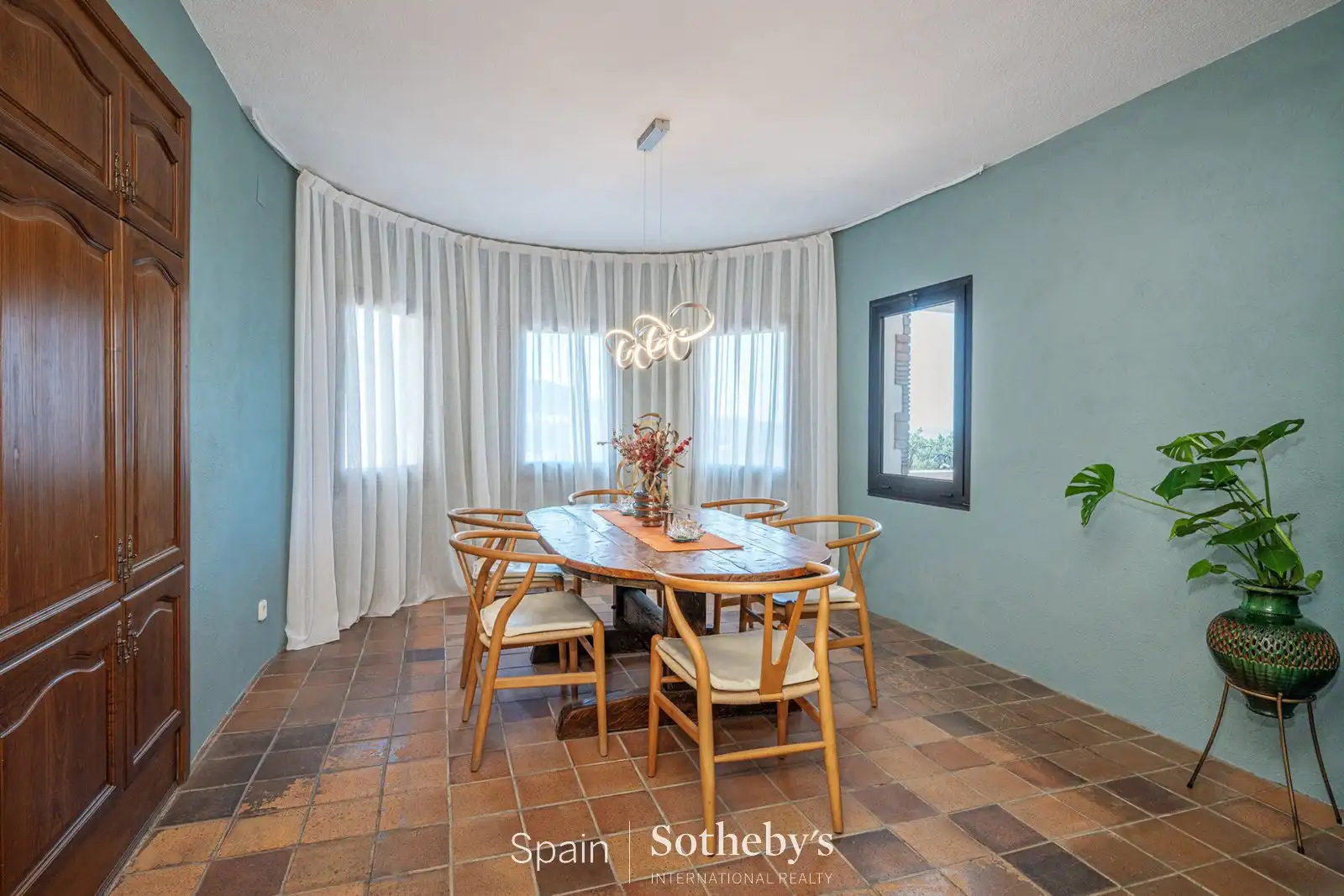 House with pool for sale in Carrer Osca, imagen 10