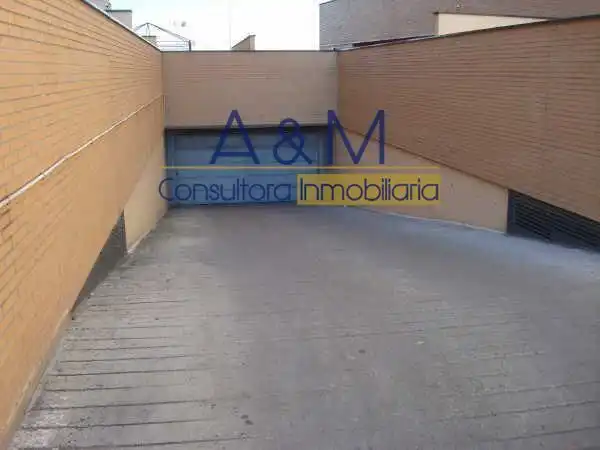 Einzelparkplatz zum Verkauf in c. barrio de las cañas, 1, imagen 3