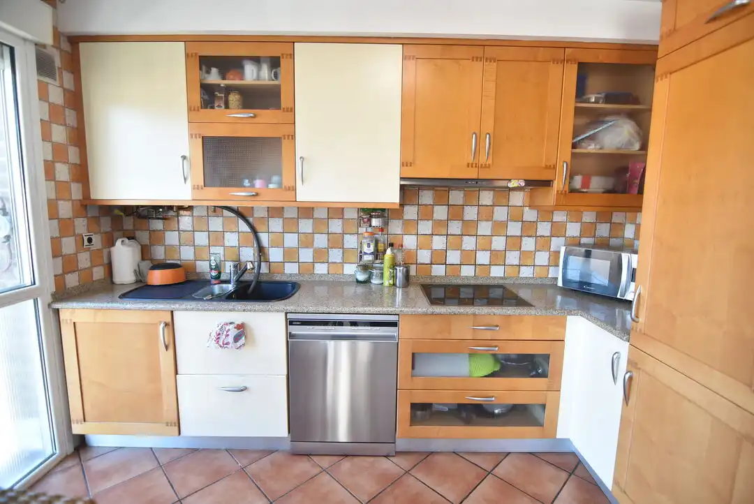 Appartamento con balcone in vendita a Kalamua Kalea, imagen 9