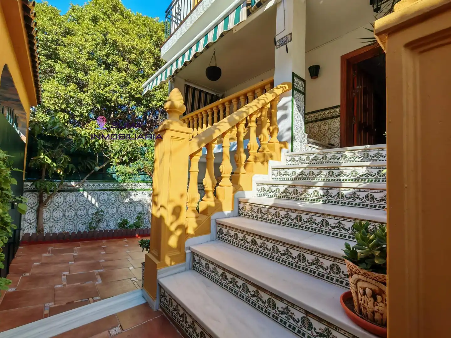Exterior view of Detached homes for sale in Churriana