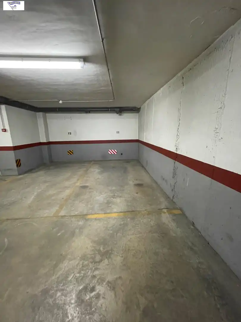 Parking de Apartamento en venta en Albacete con Calefacción, Trastero y Balcón
