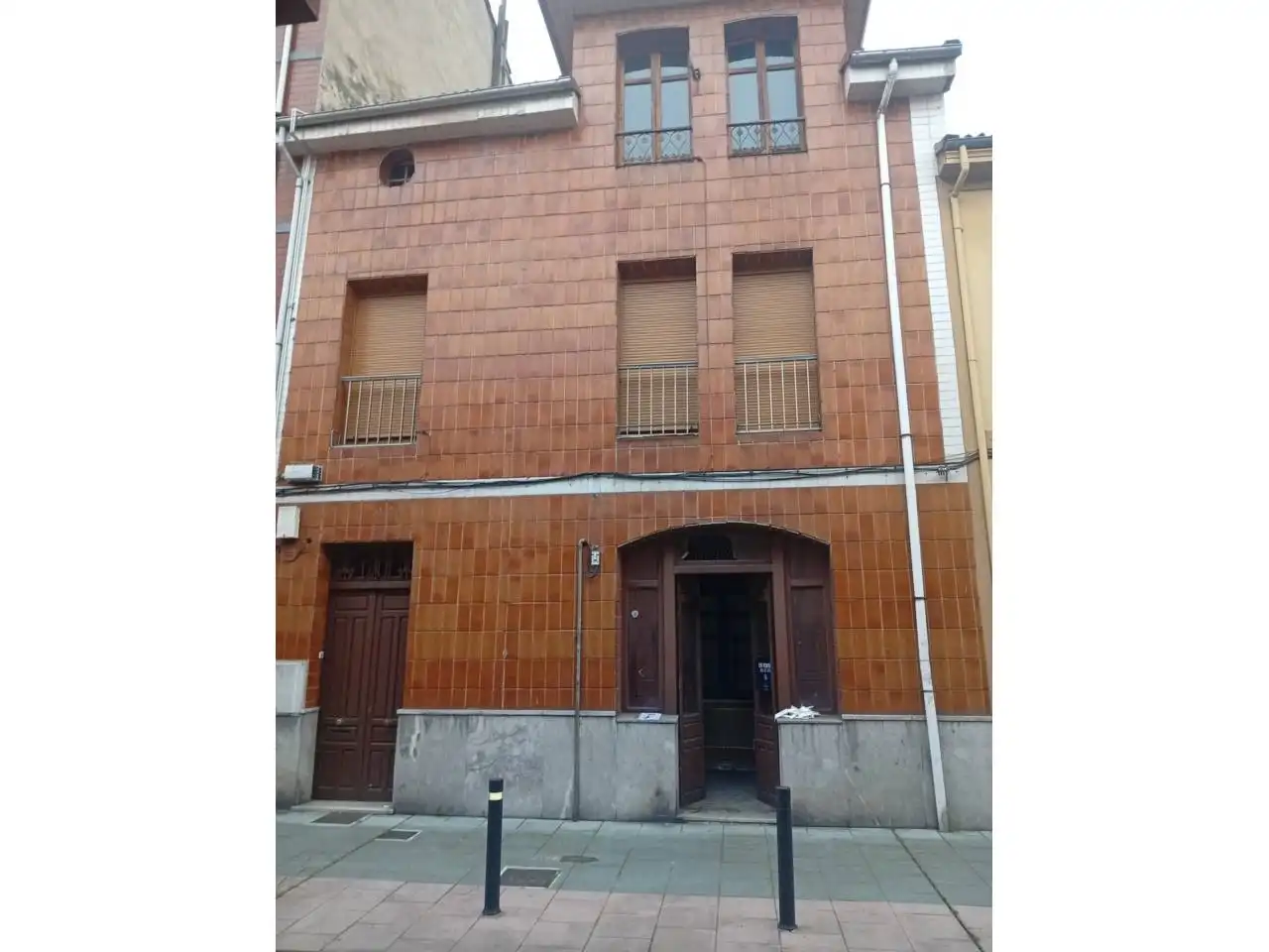 Local comercial en venta en Calle Alferado Nespral 16