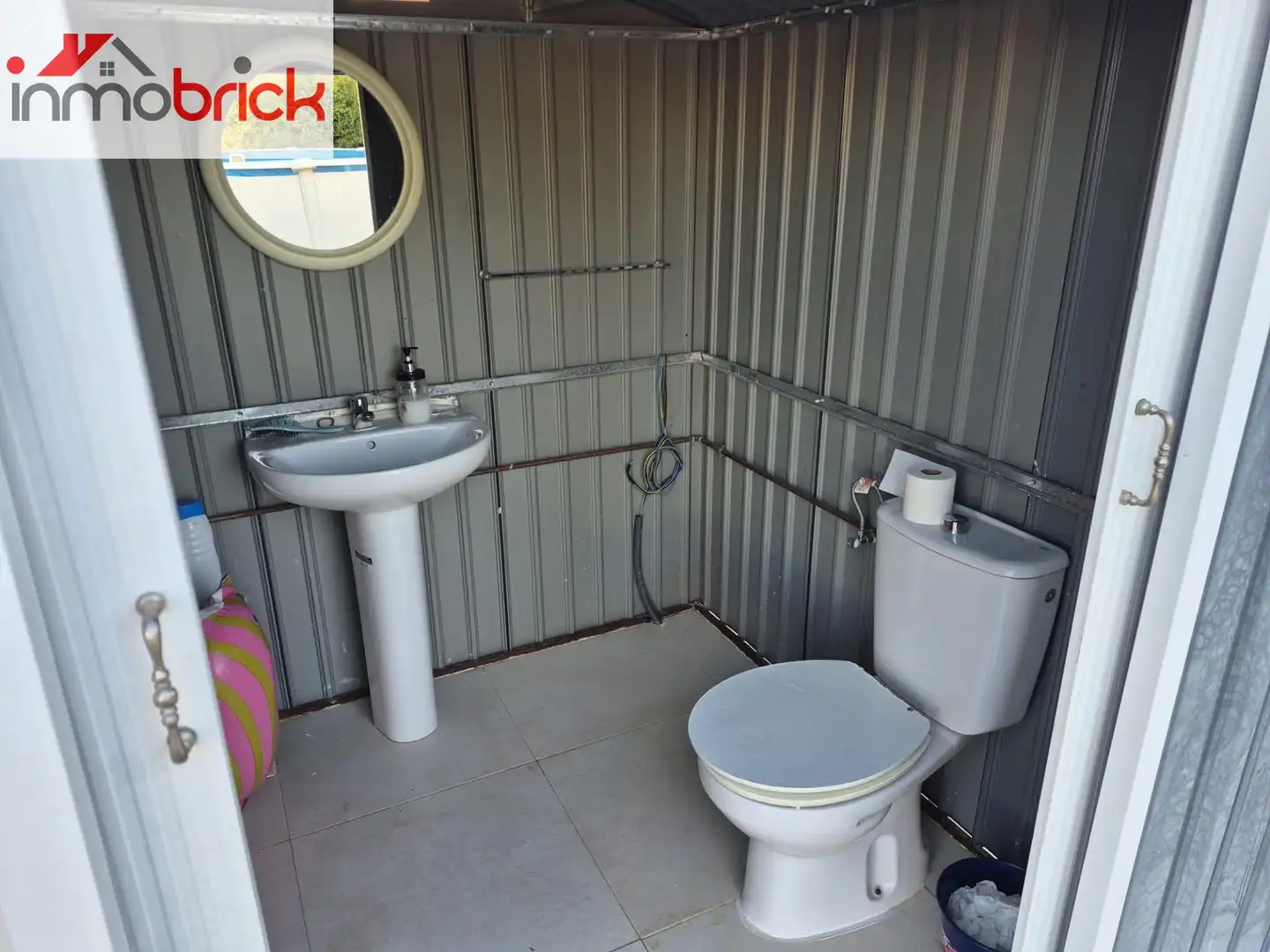 Badezimmer von Residential zum Verkauf in Lucena
