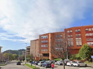 Local comercial en venda a Alisal - San Román