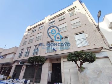 Apartament amb ascensor en venda a Calle Virgen del Pilar