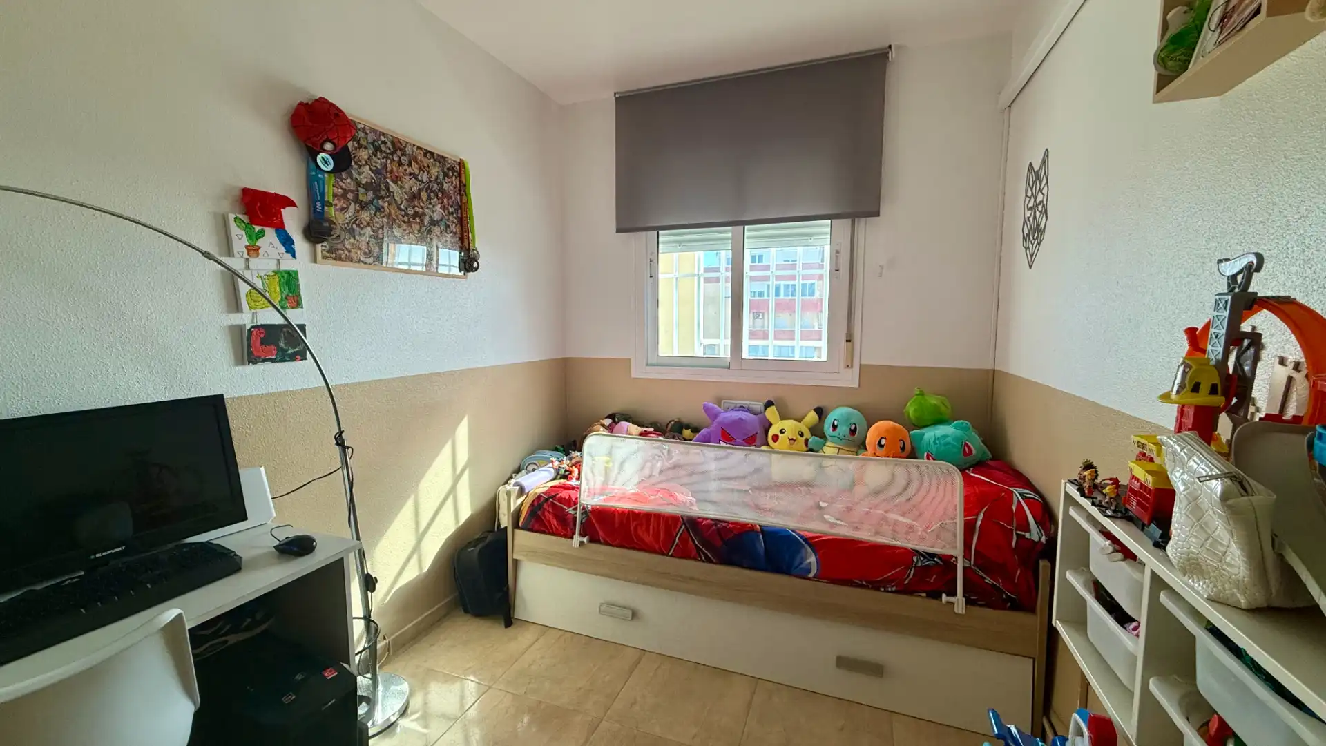 Habitación de Piso en venta en Roquetas de Mar con Terraza, Amueblado y Piscina comunitaria