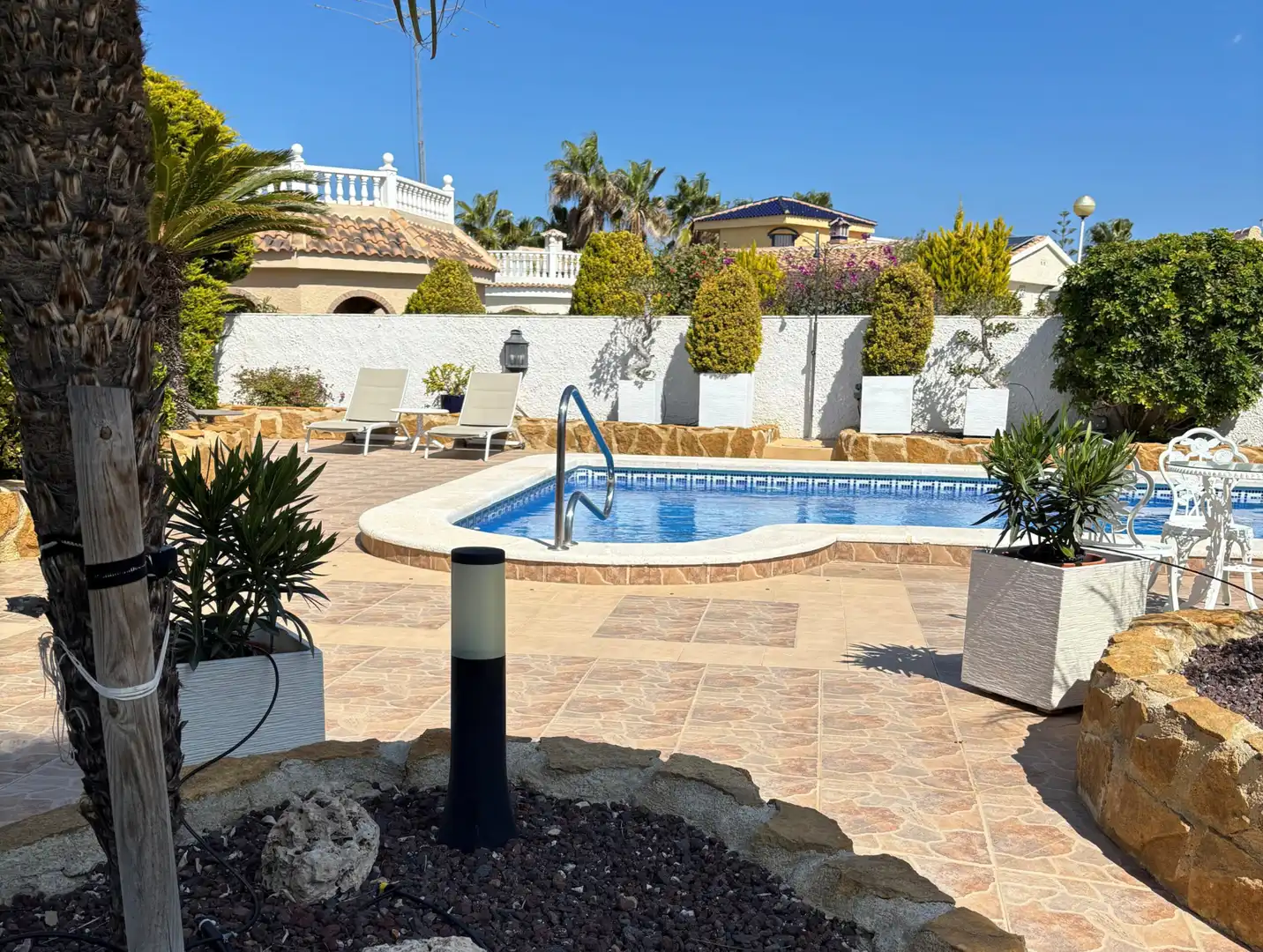 Casa o chalet en venta en Calle Luxemburgo, Monte y Mar