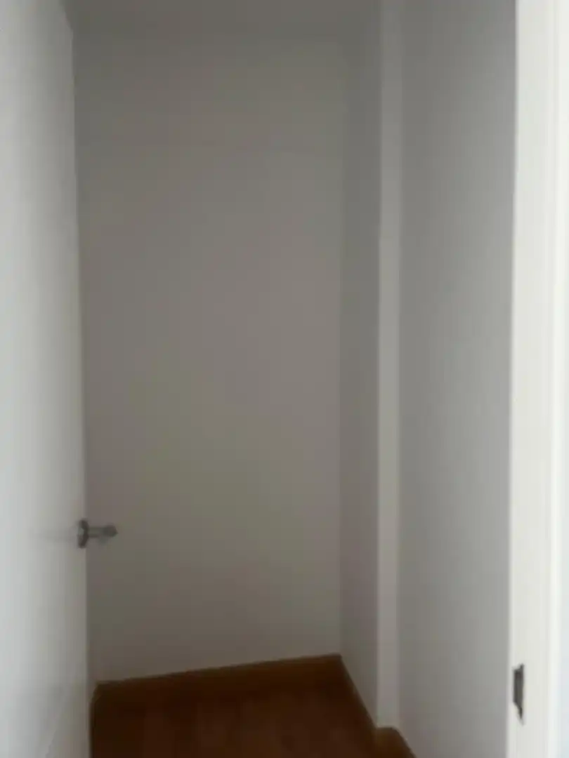 Habitación de Piso en venta en Bilbao  con Calefacción, Terraza y Trastero