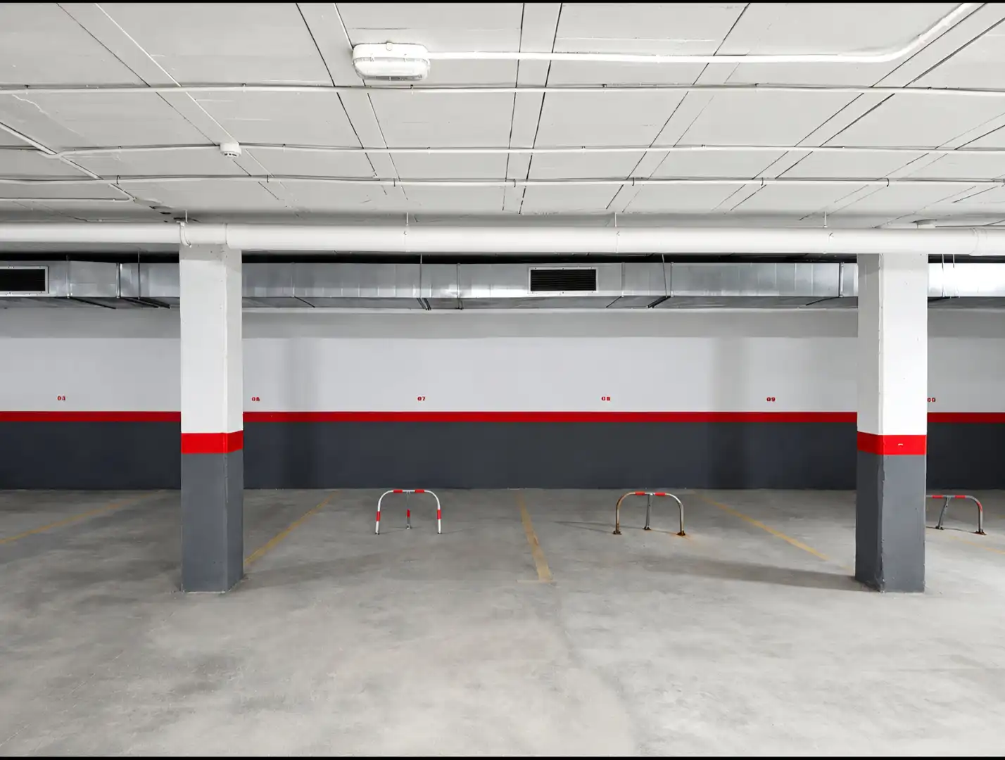 Parkplatz von Garage zur Miete in Los Barrios
