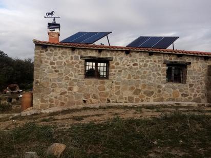 Vista exterior de Finca rústica en venda en Navalagamella