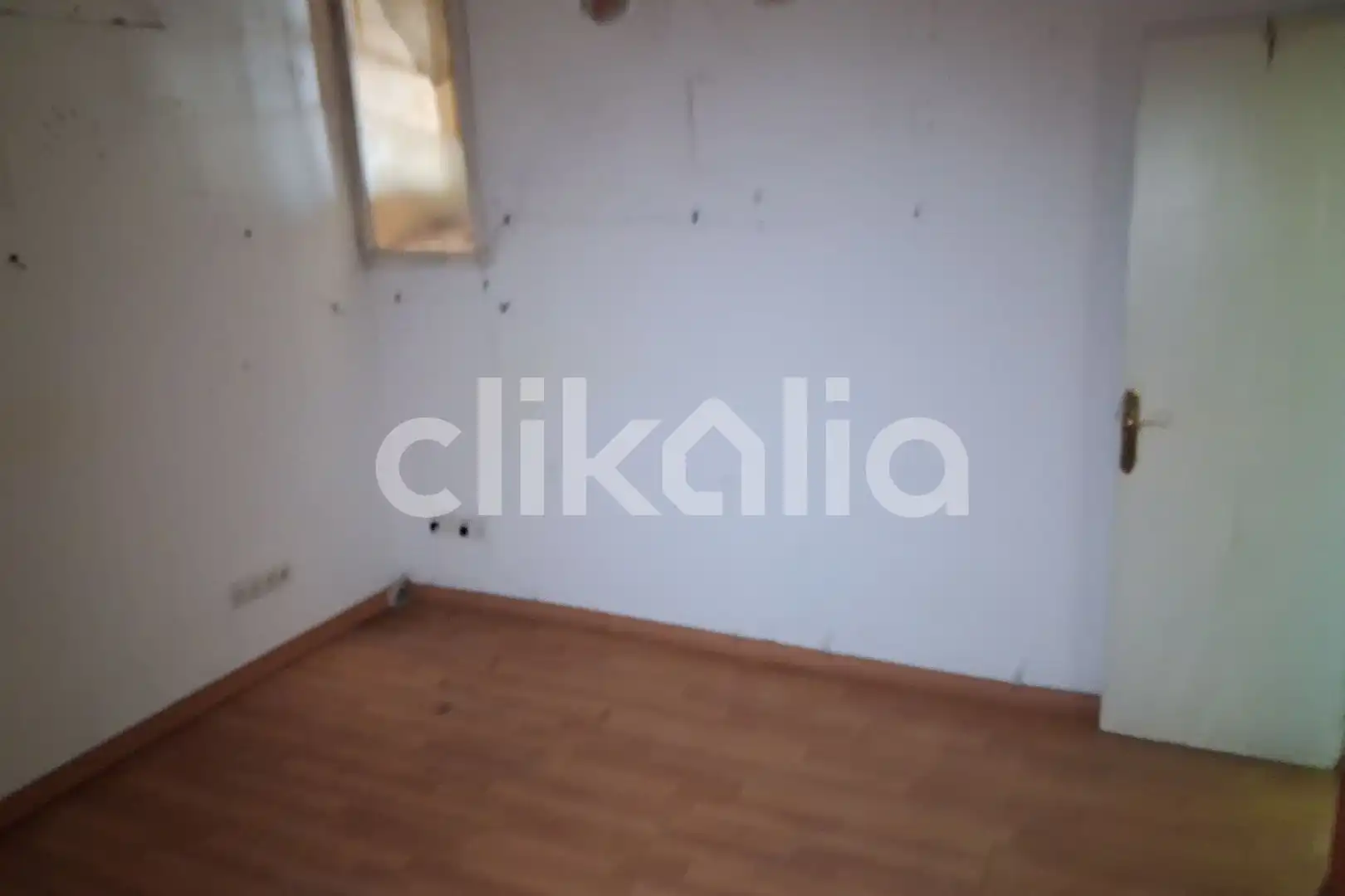 Schlafzimmer von Einfamilien-Reihenhaus zum Verkauf in Sabadell mit Terrasse