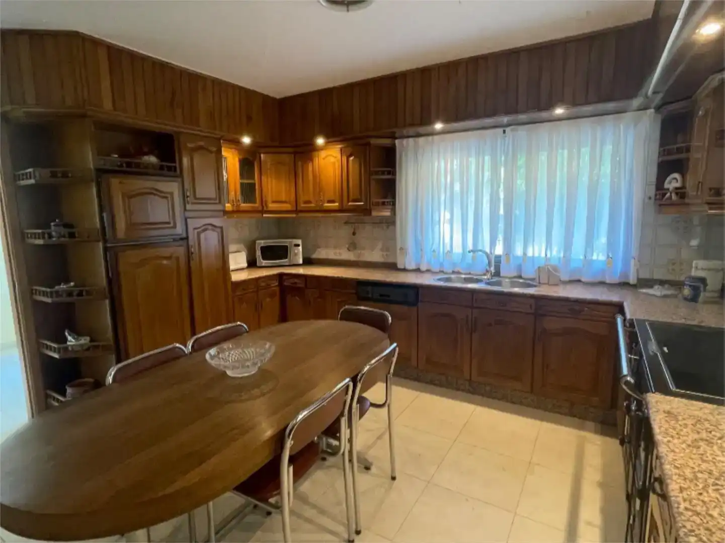 Kitchen of Flat for sale in Avión