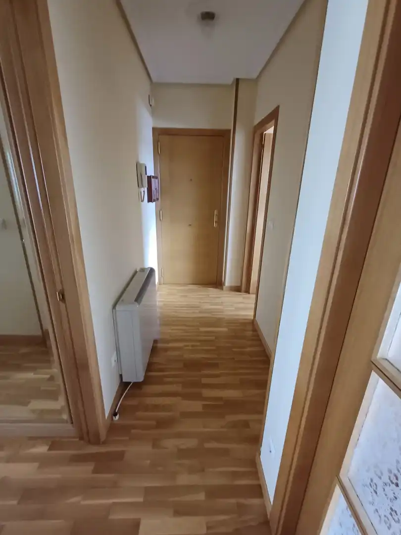 Wohnung zur Miete in A Coruña Capital  mit Heizung, Terrasse und Möbliert