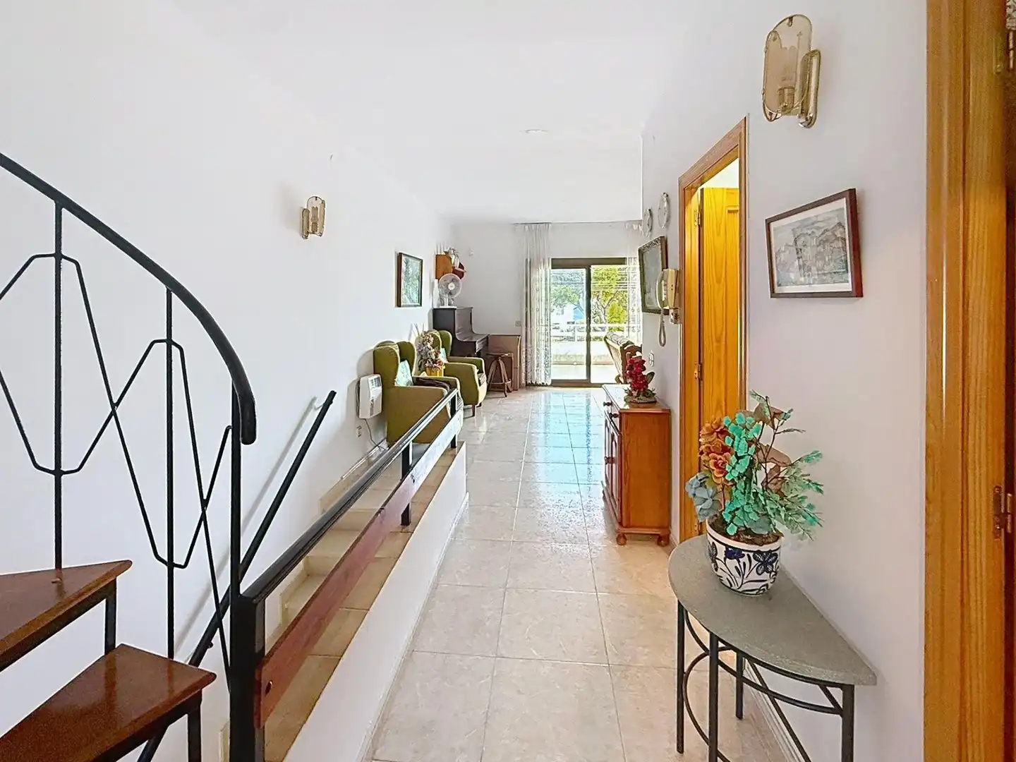 Einfamilien-Reihenhaus zum Verkauf in El Vendrell mit Terrasse und Balkon