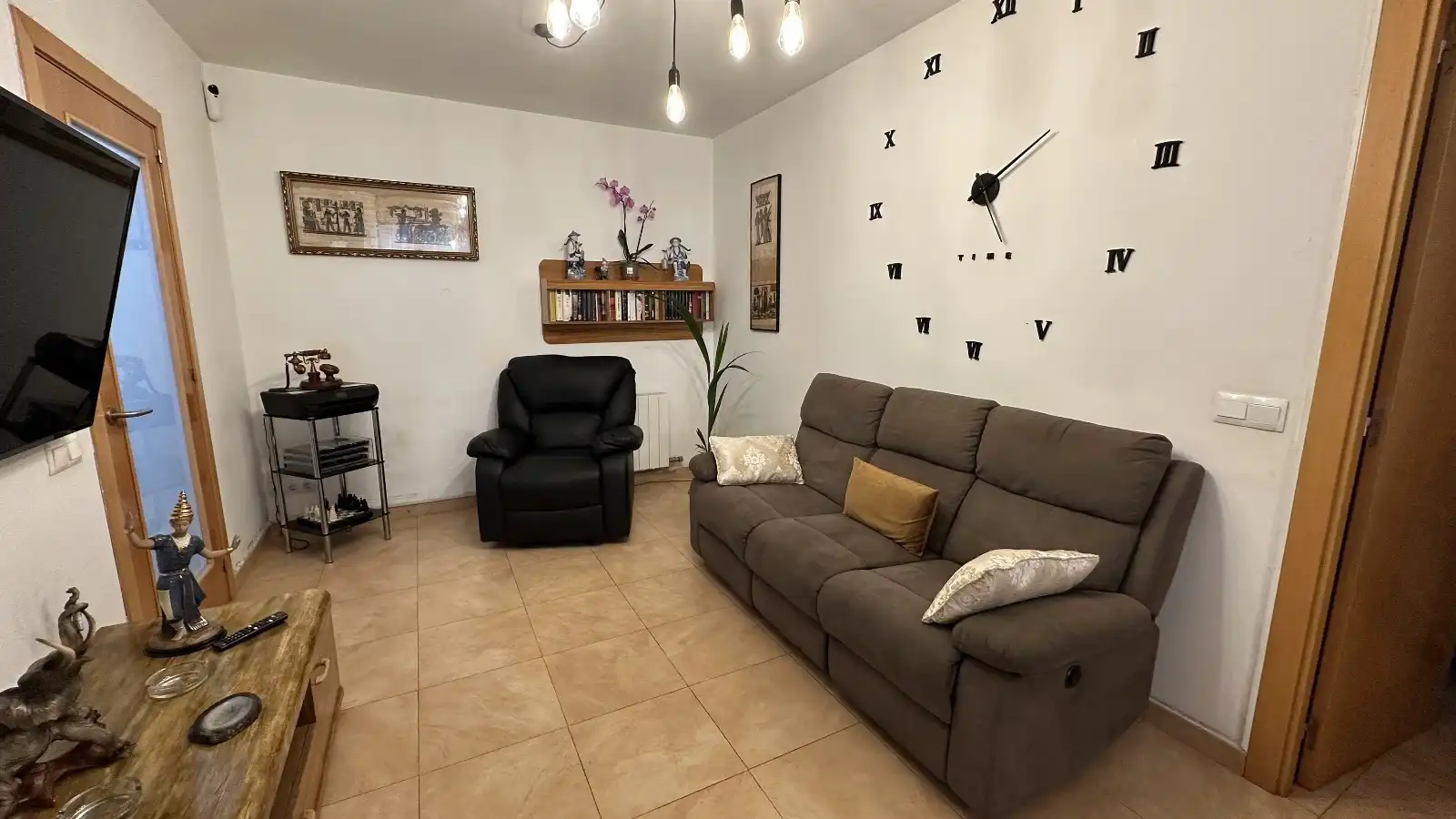 Piso con terraza en venta en Carrer de Montserrat Roig, imagen 8