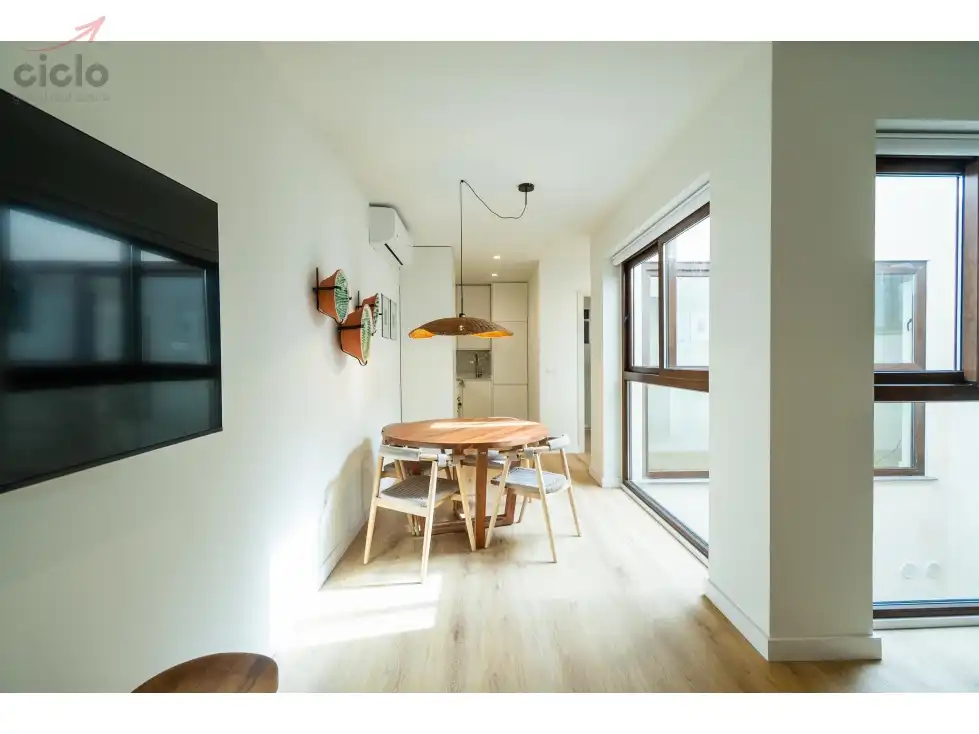 Dining room of Flat for sale in Sevilla  with Terrace, Swimming Pool and Furnished
