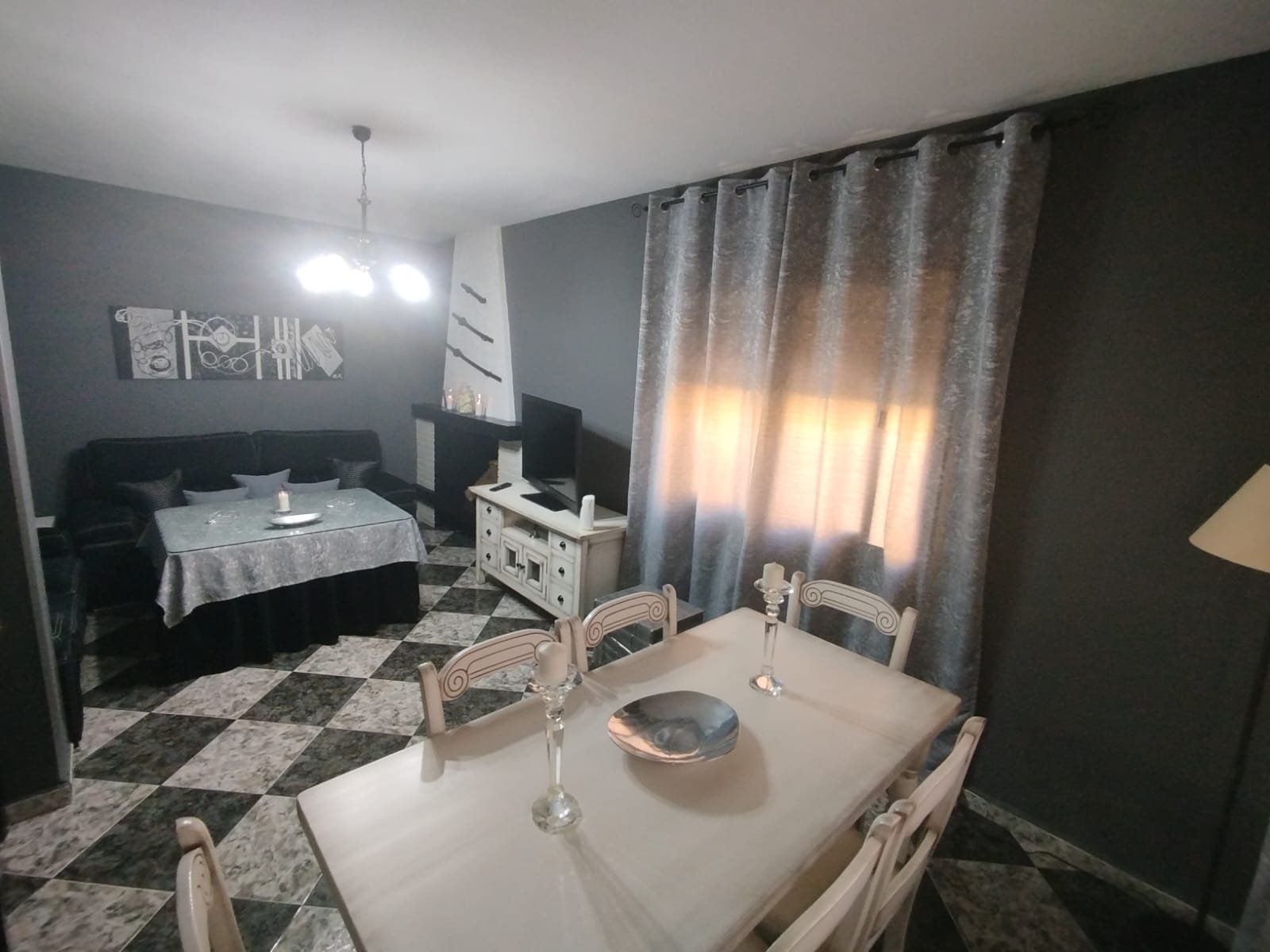 Menjador de Casa adosada en venda en Quintanar de la Orden amb Jardí privat, Parquet i Terrassa