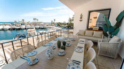 Foto 3 de Casa adosada de lloguer a Cabopino - Artola, Marbella