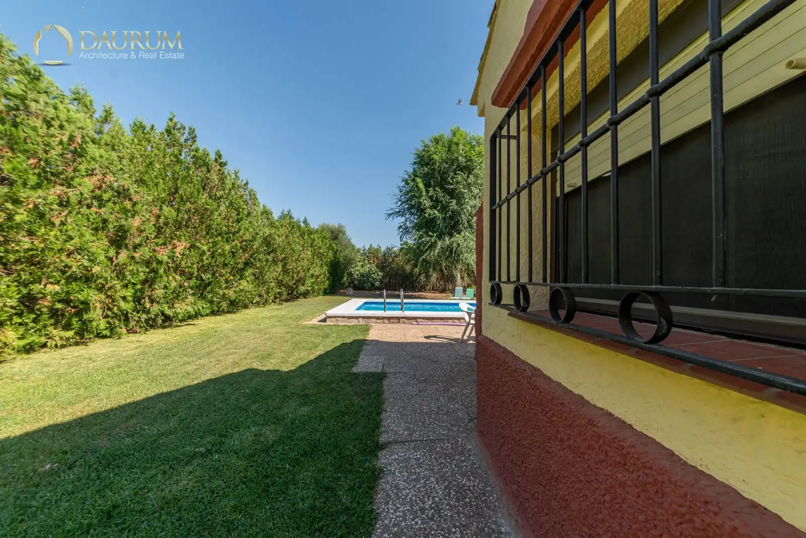 Jardí de Casa o xalet en venda en La Rinconada amb Aire condicionat, Calefacció i Piscina