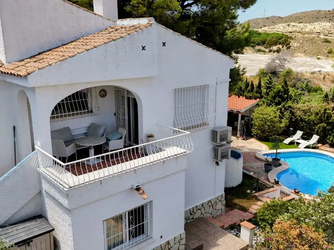 Exterior view of Houses for sale in Pueblo Acantilado - Lanuza