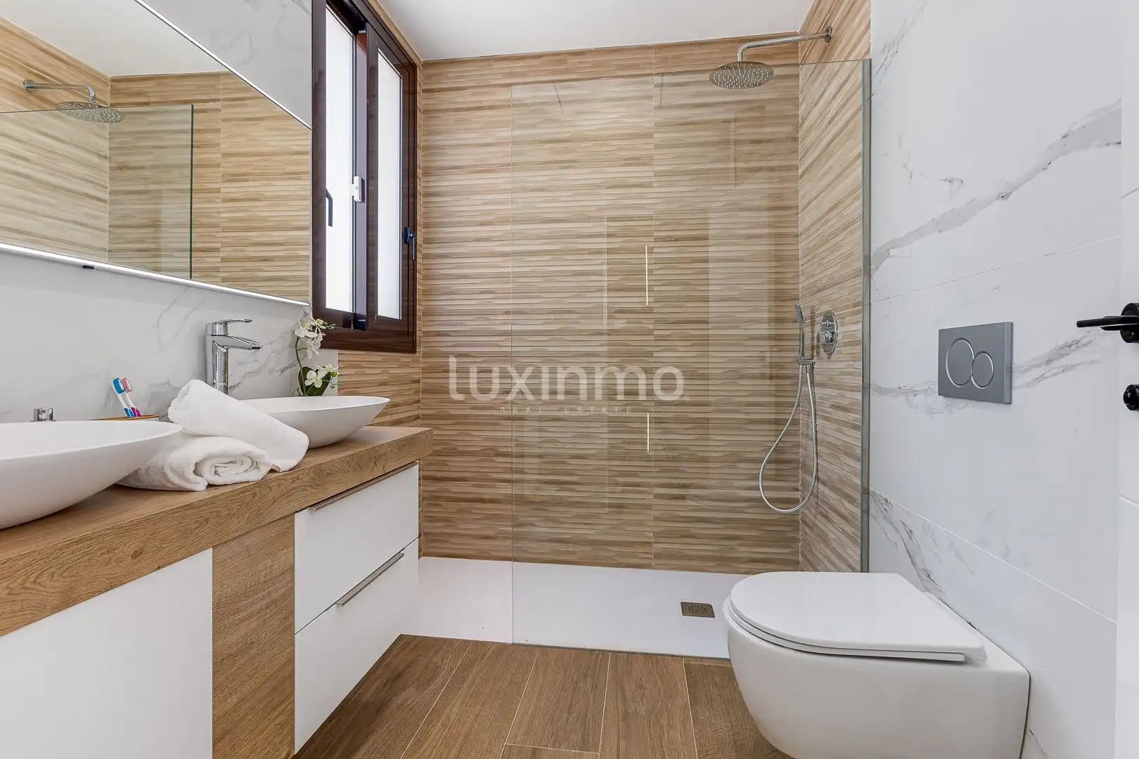 Chalet con piscina en venta en Golf Bahía, imagen 23