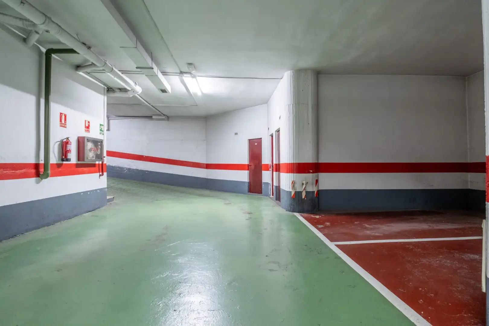 Parking of Flat for sale in Zaragoza  with Air Conditioner, Heating and Terrace