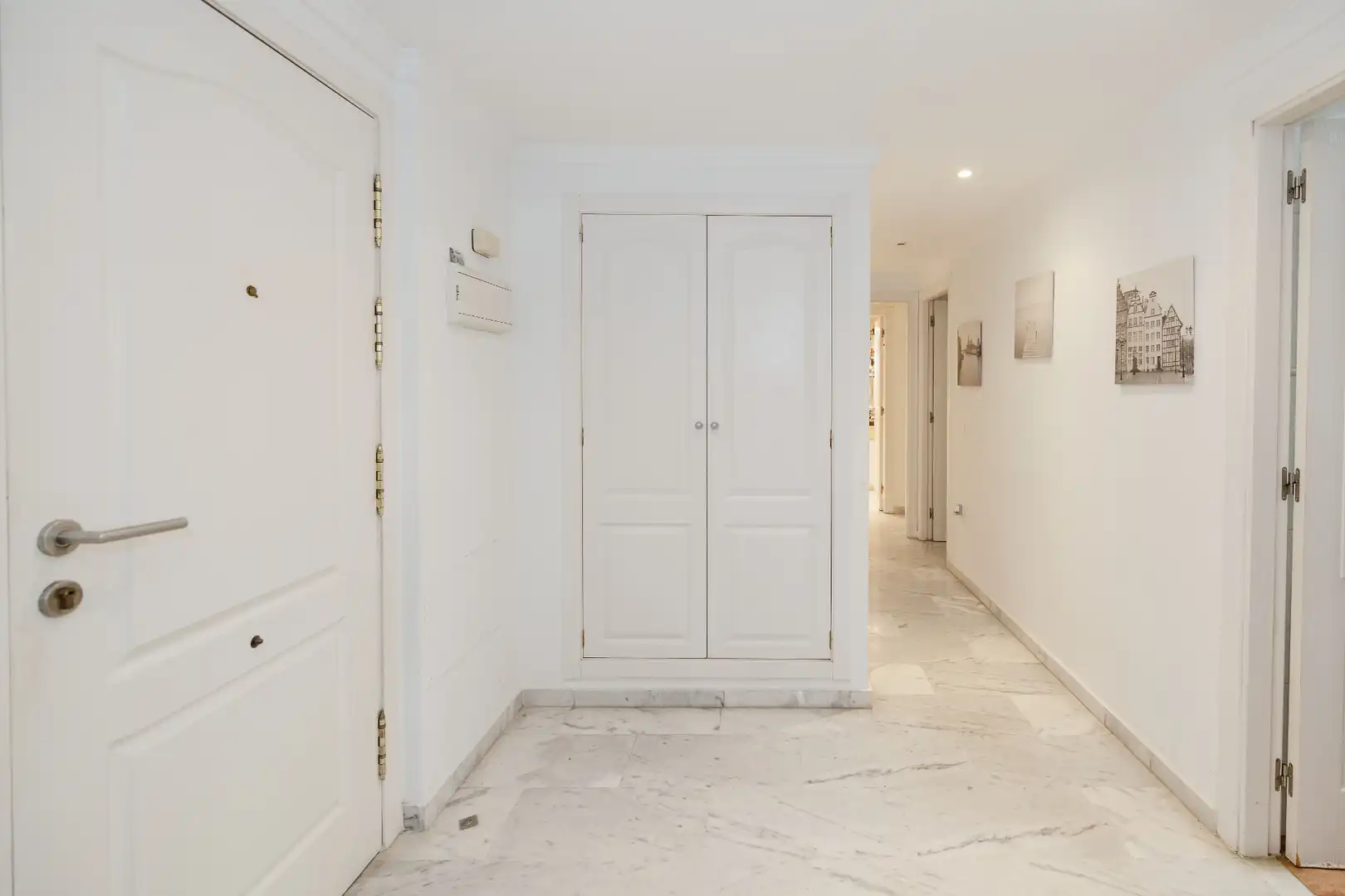 Flat for sale in Marbella  with Air Conditioner, Heating and Terrace
