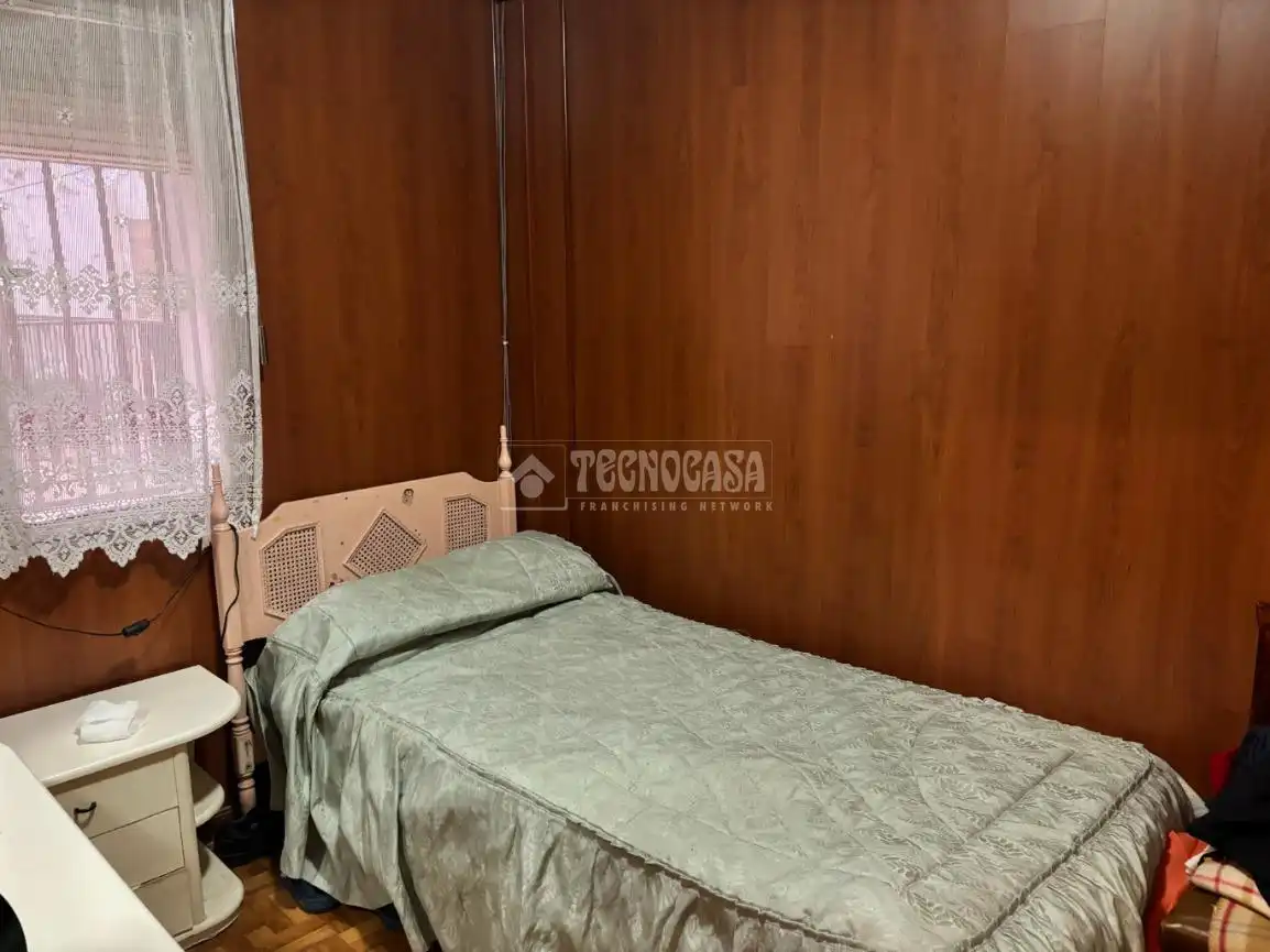 Dormitori de Pis en venda en Alcalá de Henares amb Calefacció