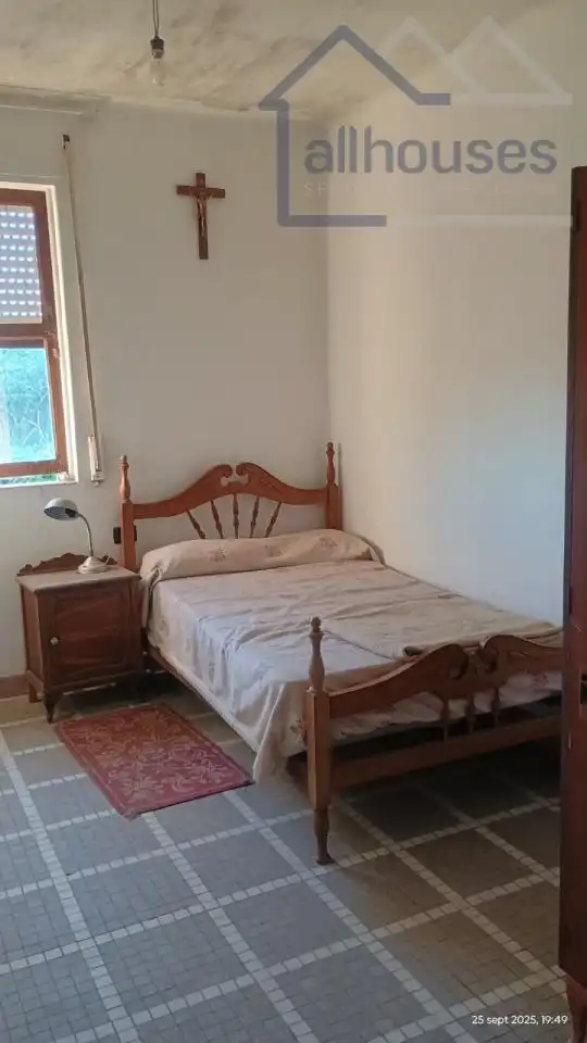 Schlafzimmer von Country house zum Verkauf in O Rosal   mit Privatgarten, Terrasse und Abstellraum