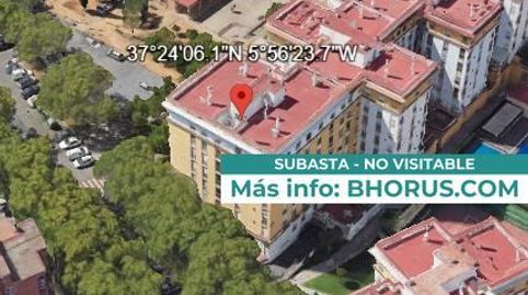 Foto 4 de Piso en venta en Cueva de la Pileta, 1, Urbadiez - Entrepuentes, Sevilla Capital