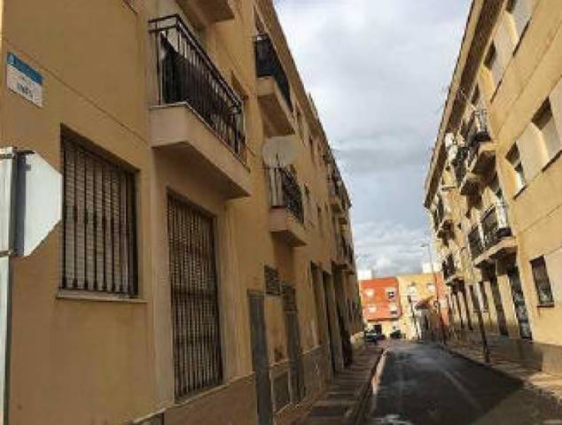 Garaje en Venta en INES  en Carretera Mojonera – Cortijos de Marín