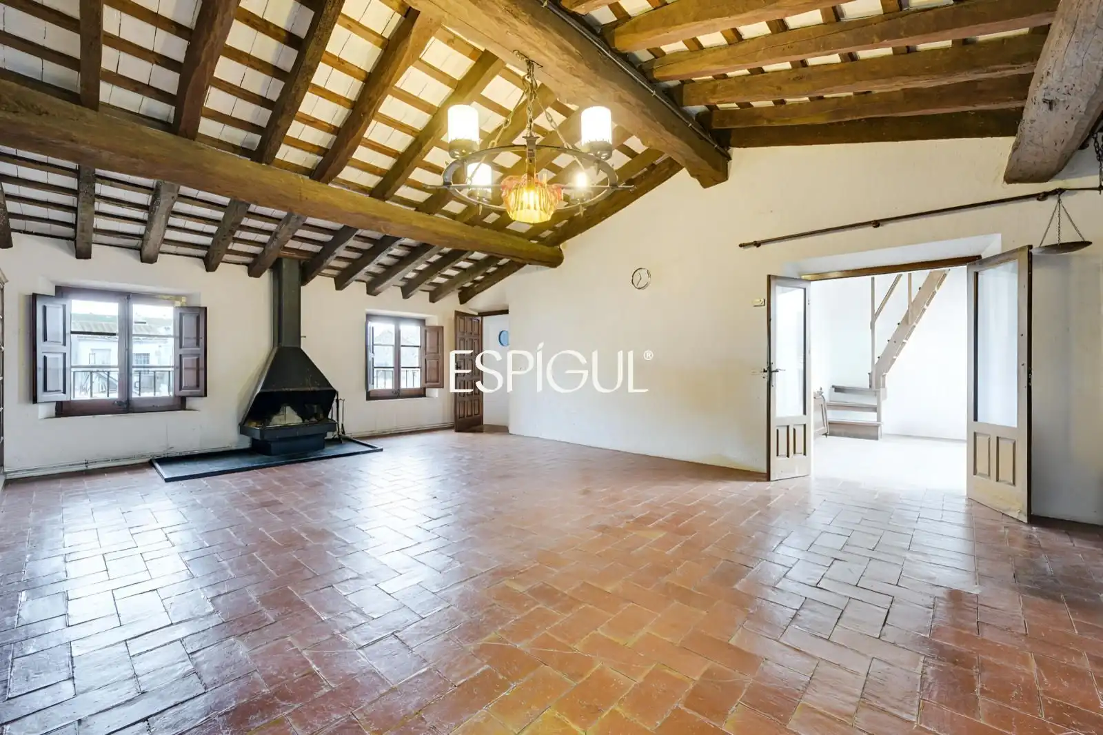 Sala de estar de Casa o chalet en venta en Torroella de Montgrí con Calefacción, Terraza y Piscina