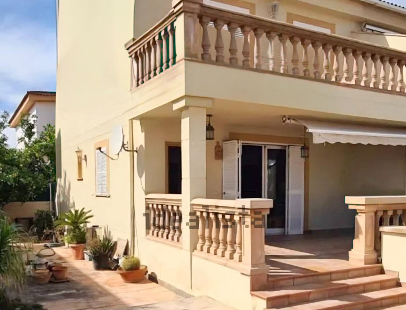 Exterior view of Single-family semi-detached for sale in Marratxí  with Private garden, Terrace and Swimming Pool