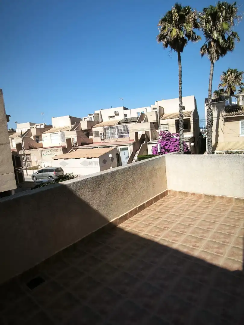 Villa avec piscine à vendre à Playa de los Locos, imagen 10
