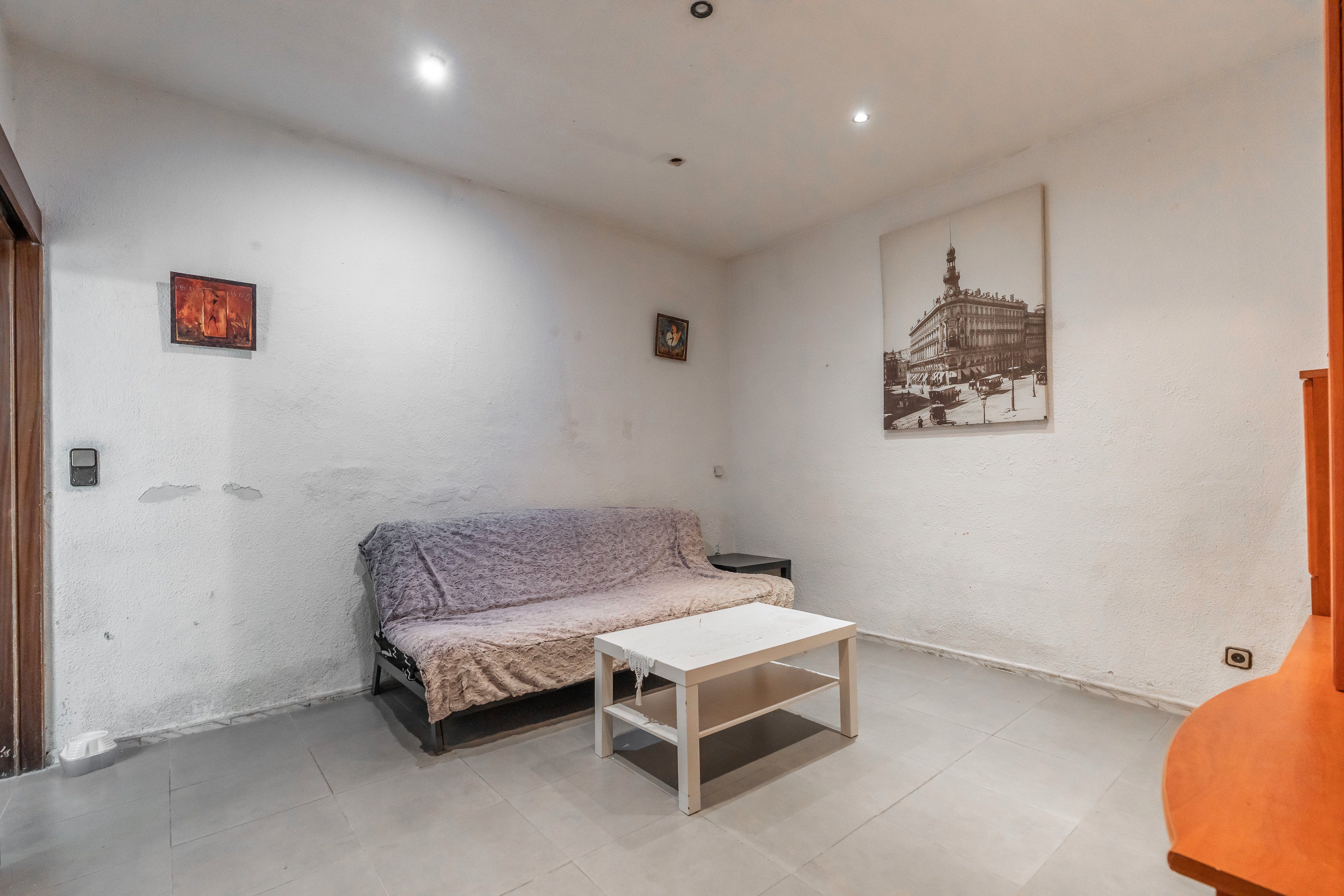 Flat for sale in  Madrid Capital  with Terrace