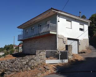 Exterior view of House or chalet for sale in Cotobade  with Private garden, Parquet flooring and Terrace