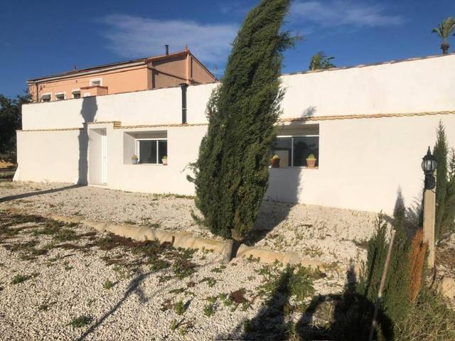 Casa adosada en Alquiler en Camino Don Fèlix en La Foia - Daimés - Asprella