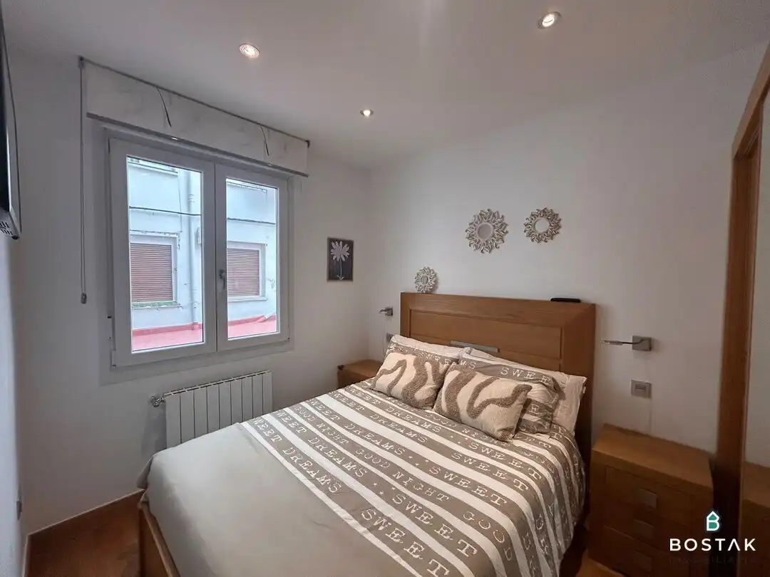 Habitación de Piso de alquiler en Bilbao  con Calefacción, Horno y Lavadora