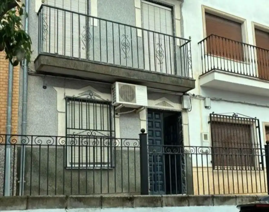 Casa en venda a Jose Ruiz Canela 15, imagen 2