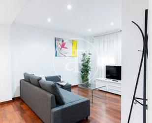 Sala d'estar de Casa o xalet en venda en  Barcelona Capital amb Aire condicionat, Calefacció i Jardí privat