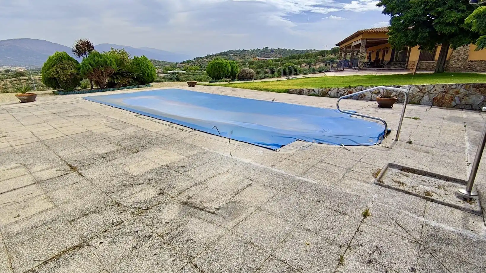 Swimming pool of Country homes for sale in Plasencia  with Air Conditioner, Heating and Terrace