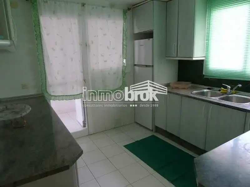Kitchen of Flat for sale in Estepona  with Swimming Pool and Community pool