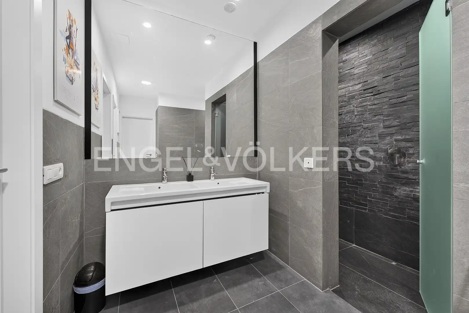 Badezimmer von Wohnung zum Verkauf in Adeje mit Klimaanlage, Terrasse und Schwimmbad