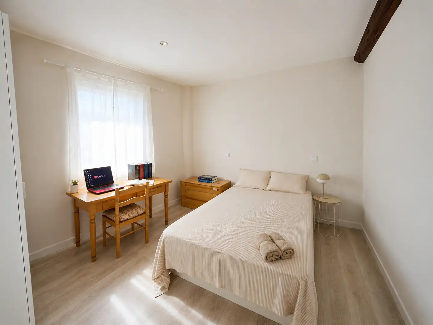 Bedroom of Flat for rent in Santander  with Terrace, Storage room and Furnished