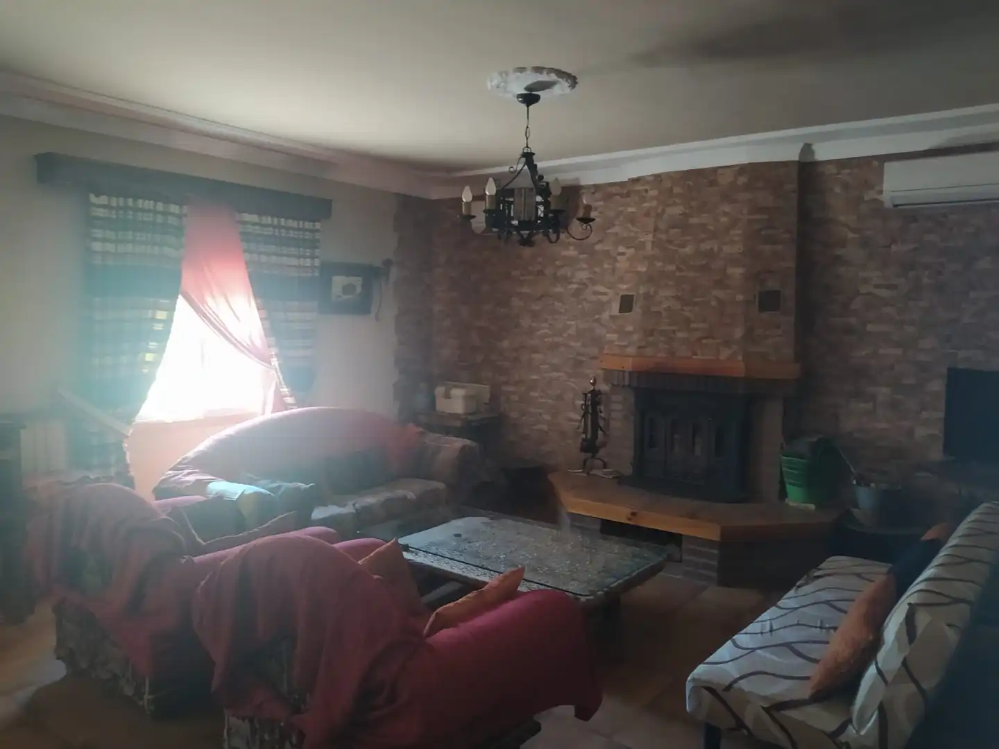 Living room of Houses for sale in Talarrubias  with Air Conditioner, Private garden and Storage room