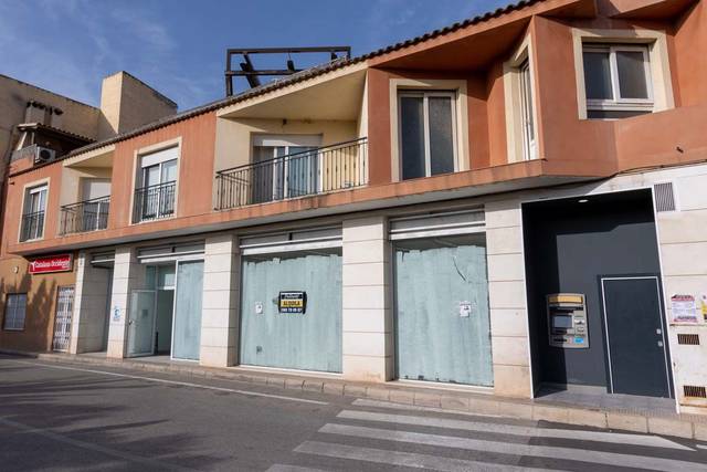 Local comercial en Alquiler en MAYOR, S/N en El Esparragal