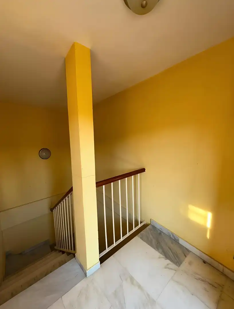 Casa adosada en venda en Cádiz amb Terrassa, Traster i Balcó