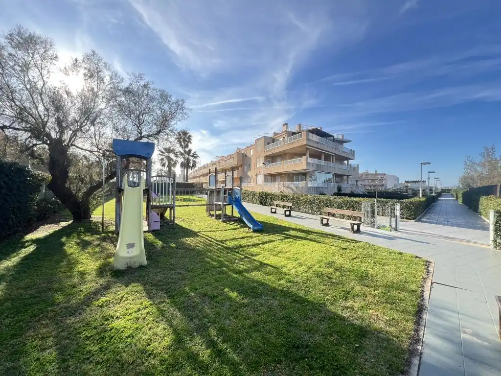 Exterior view of Apartments for sale in Cullera  with Air Conditioner, Terrace and Swimming Pool