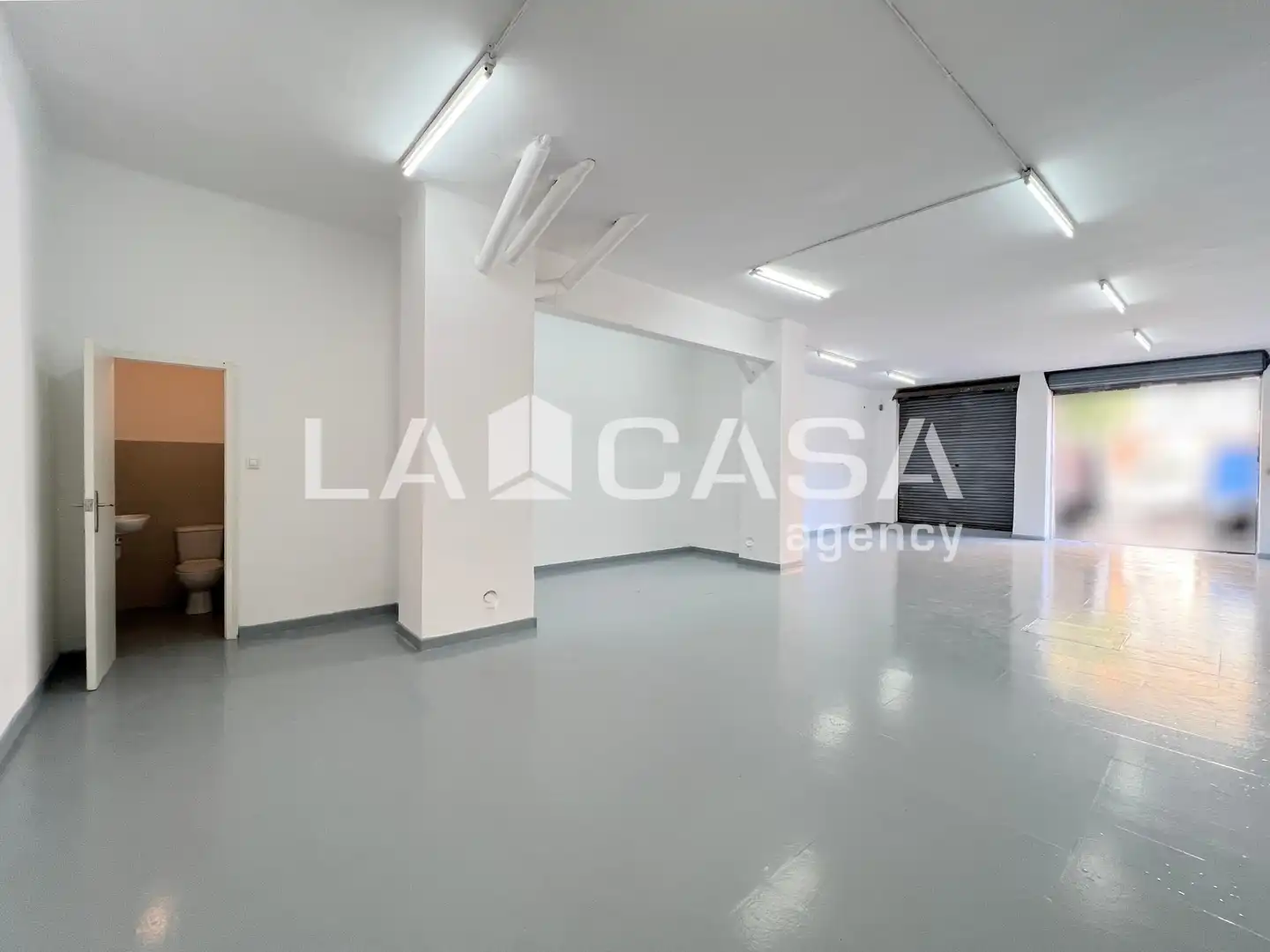 Local comercial en venda a Artigues - Llefià, imagen 2